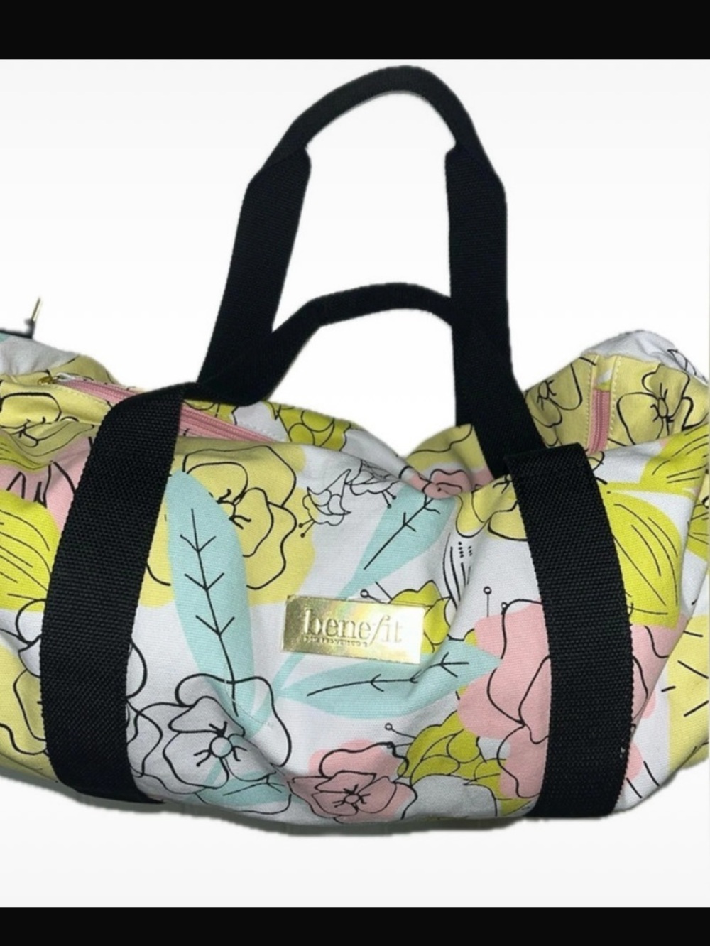 NWOT Benefit san francisco canvas multi print logo zip duffle bag weekender - Picture 2 of 7